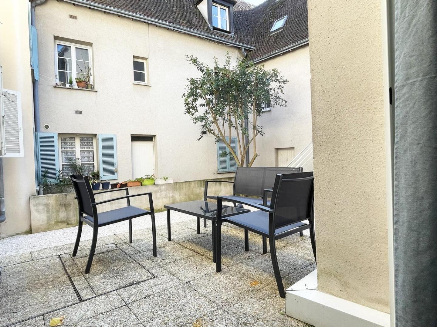 Le Patio De La Reine Berthe - Parking Included Διαμέρισμα Σαρτρ Εξωτερικό φωτογραφία
